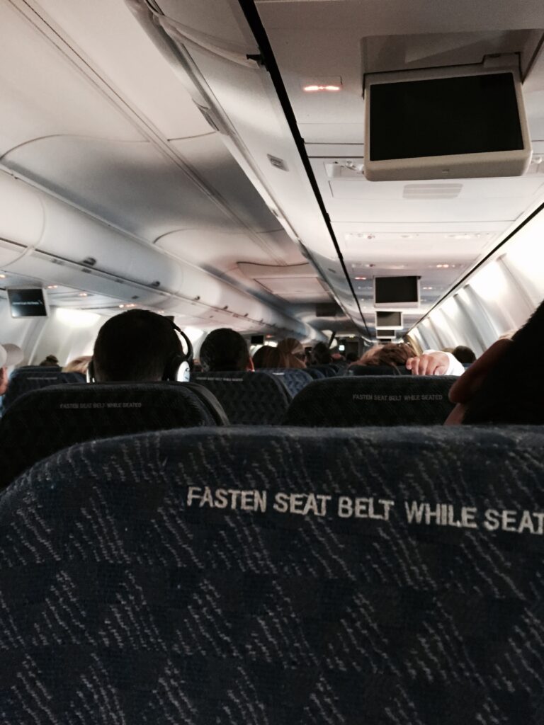 737 - Full flight - last row