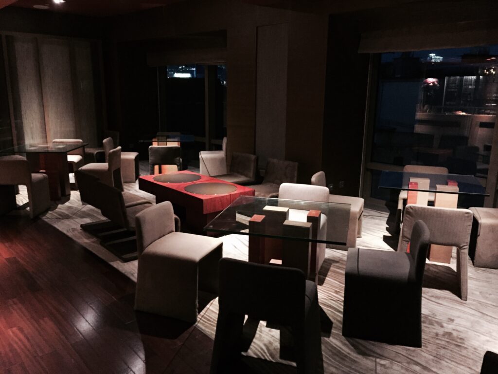 Hyatt - Club Lounge - Seating