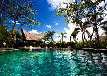 hotel-resort-bali-pool