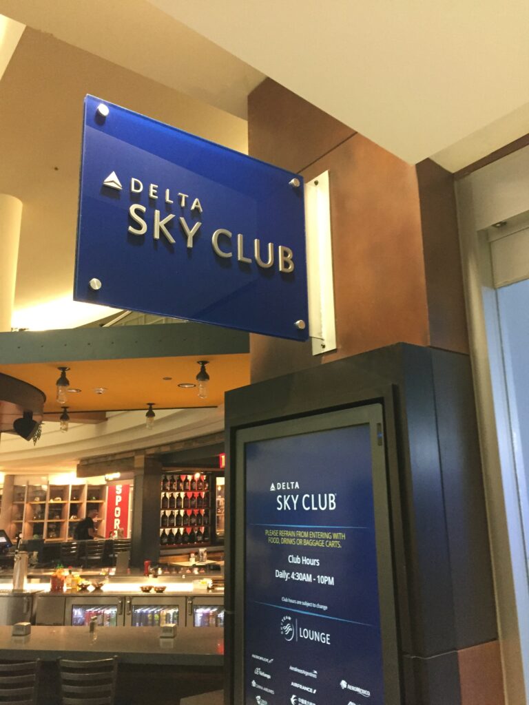 Delta Sky Club Minneapolis
