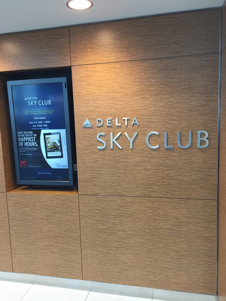 Delta Sky Club New York LaGuardia C Terminal