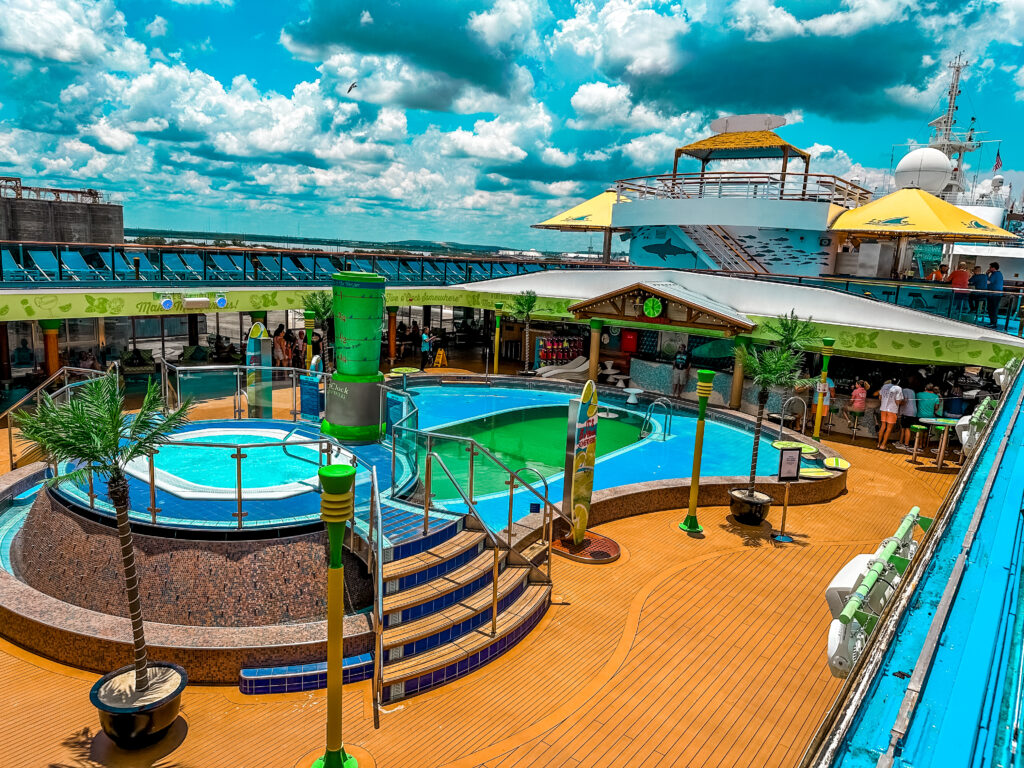 Pool deck on Islander