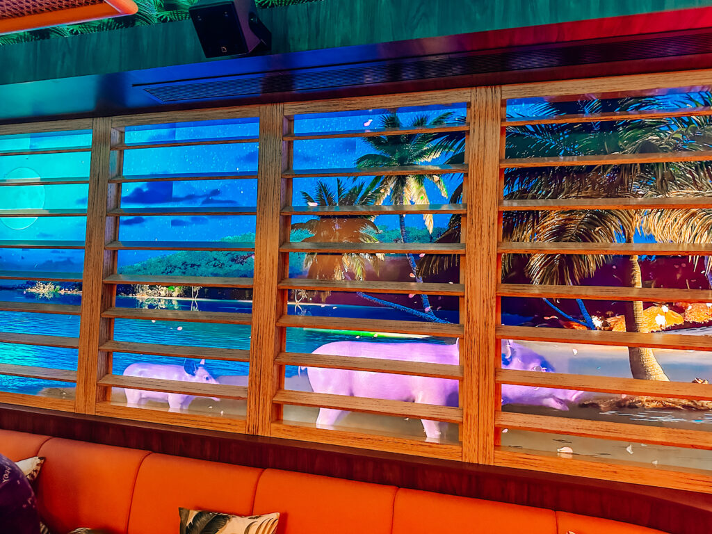 Tiki Bar fun LED Wall