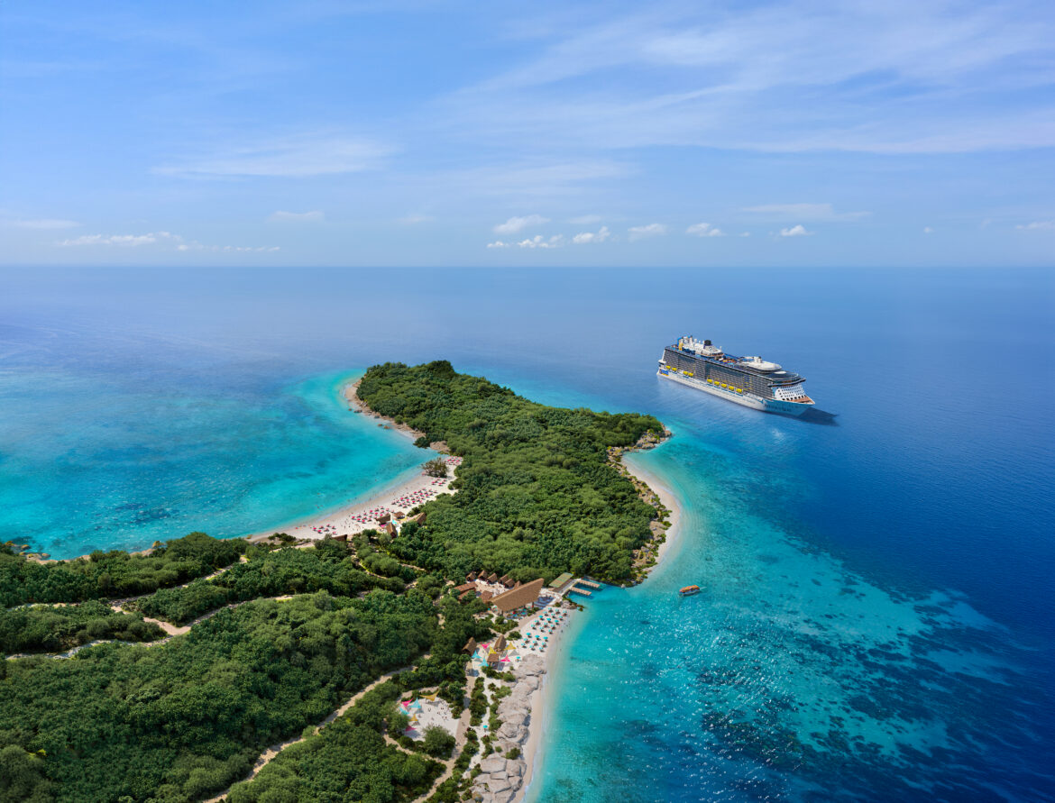 Royal Beach Club Lelepa